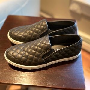 Steve Madden Womens sneakers